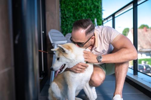 aparthotel green concrete