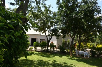 beulah court vineyard guest house