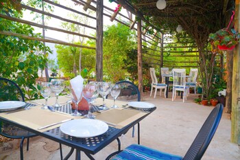 beulah court vineyard guest house