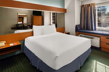econo lodge inn and suites mesquite dallas east