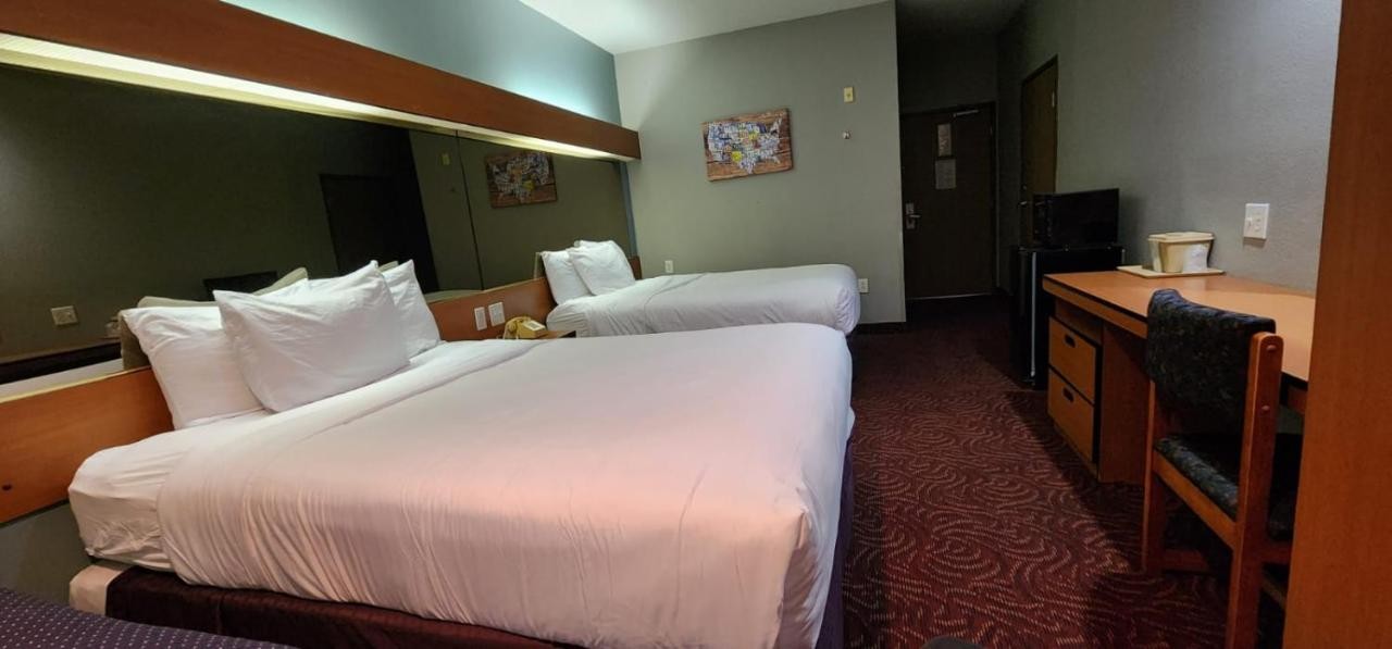 econo lodge inn and suites mesquite dallas east