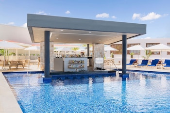 royalton chic antigua all inclusive resort adults only