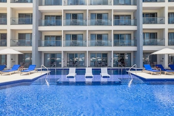 royalton chic antigua all inclusive resort adults only