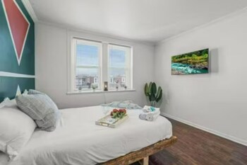 207 1br first floor back rear b