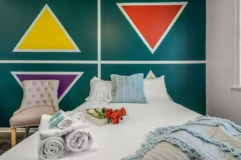 207 1br first floor back rear b