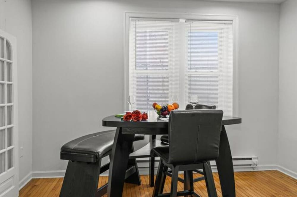 207 1br first floor back rear b