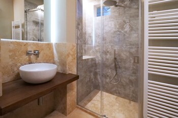 delcorto suites