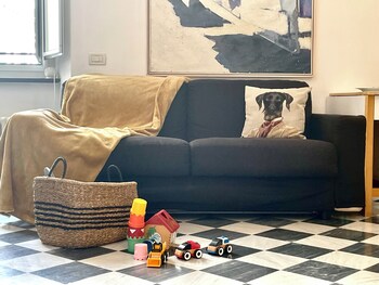 happy family apartments cathedral