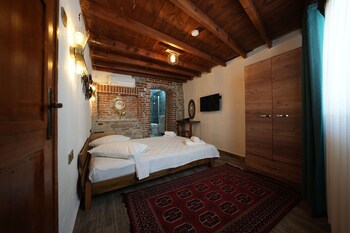 tetka konuk evi