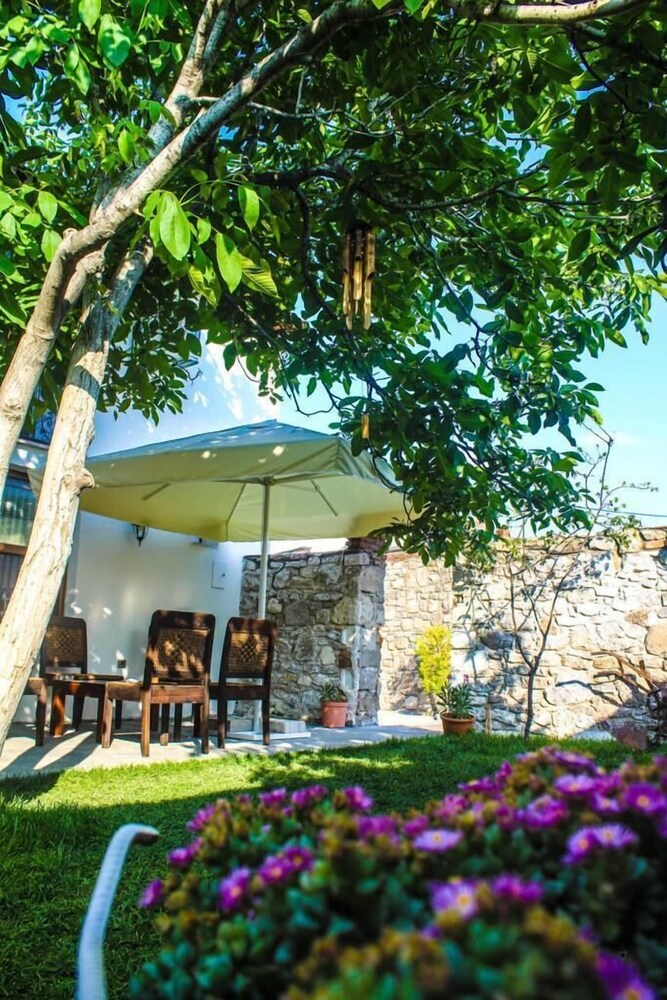 tetka konuk evi