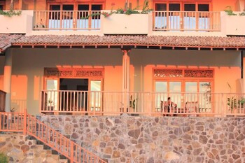 far horizons villa by angel