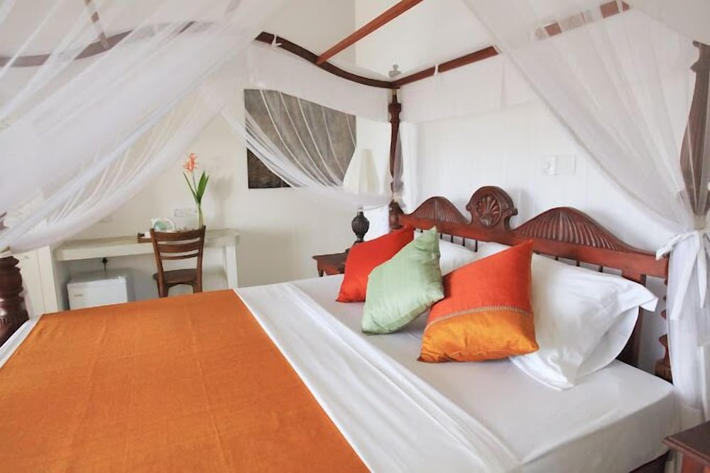 far horizons villa by angel