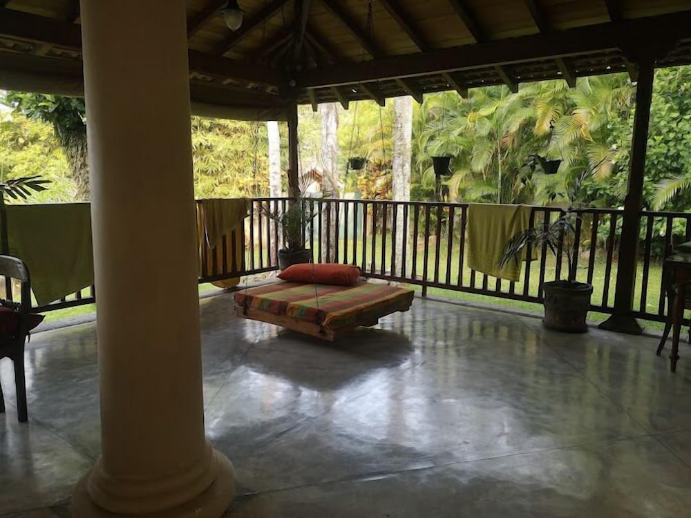 far horizons villa by angel