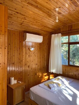 kekova bakacak pansiyon