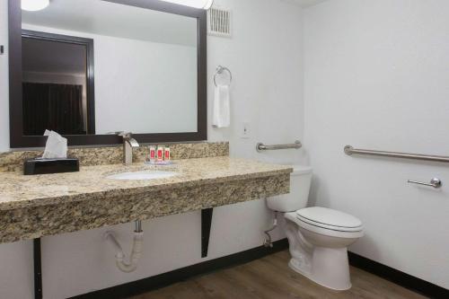 econo lodge