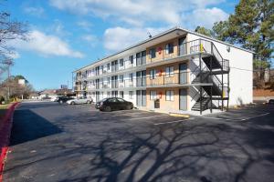 Econo Lodge,Covington Mill>>Atlanta,2 star