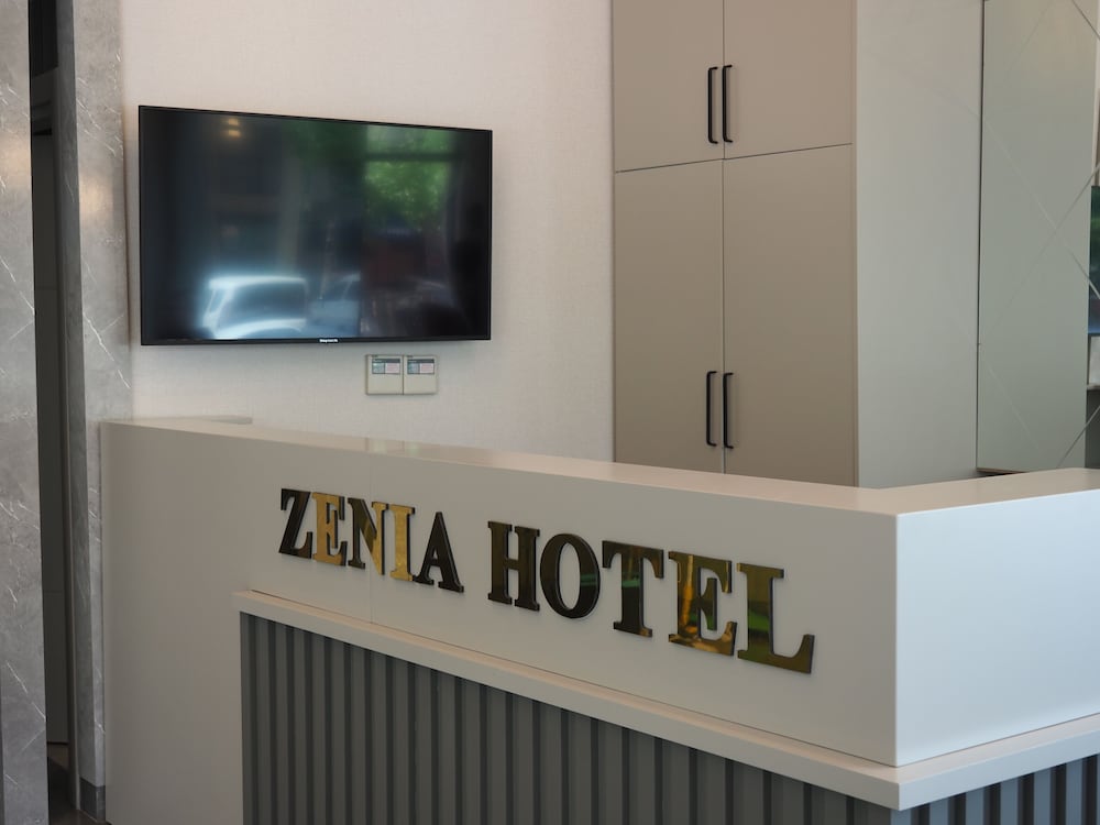 zenia otel