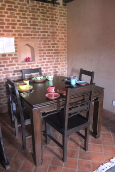 Matan Chhen,Panaoti>>Kathmandu,3 star