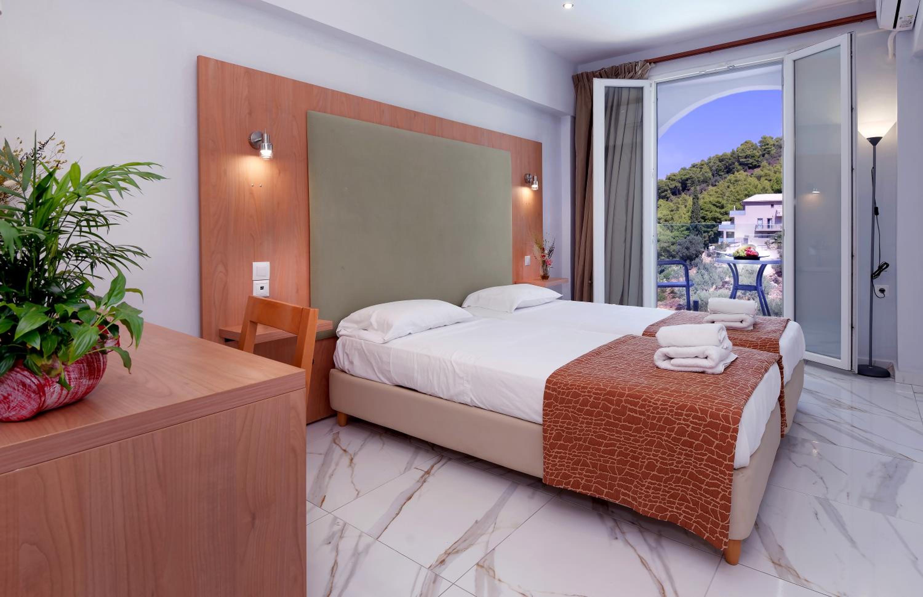 hotel punta
