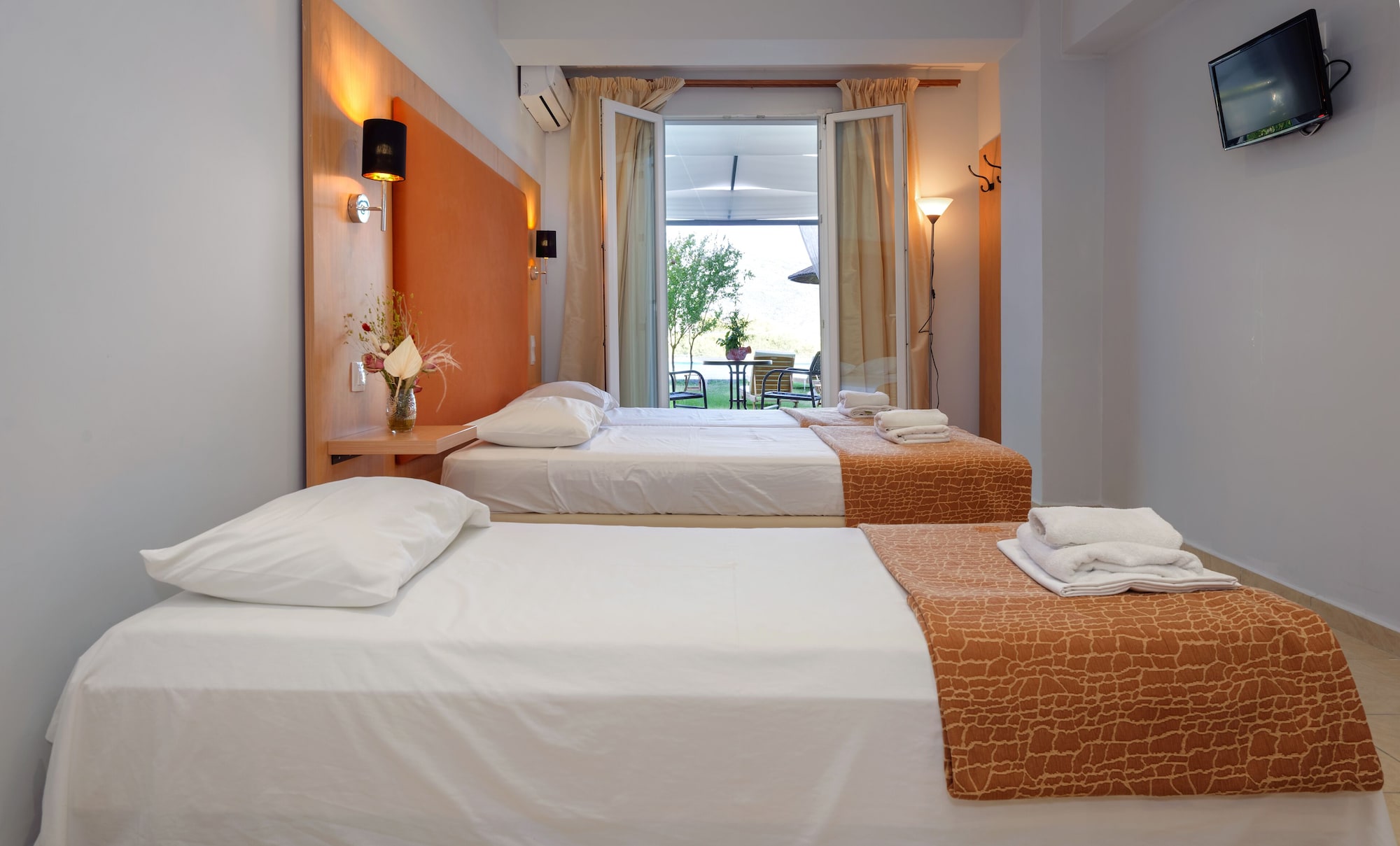 Hotel Punta,Punta>>Achladies,4 star