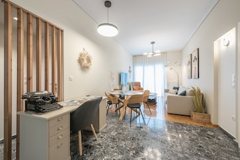 the luxury suite by cloudkeys