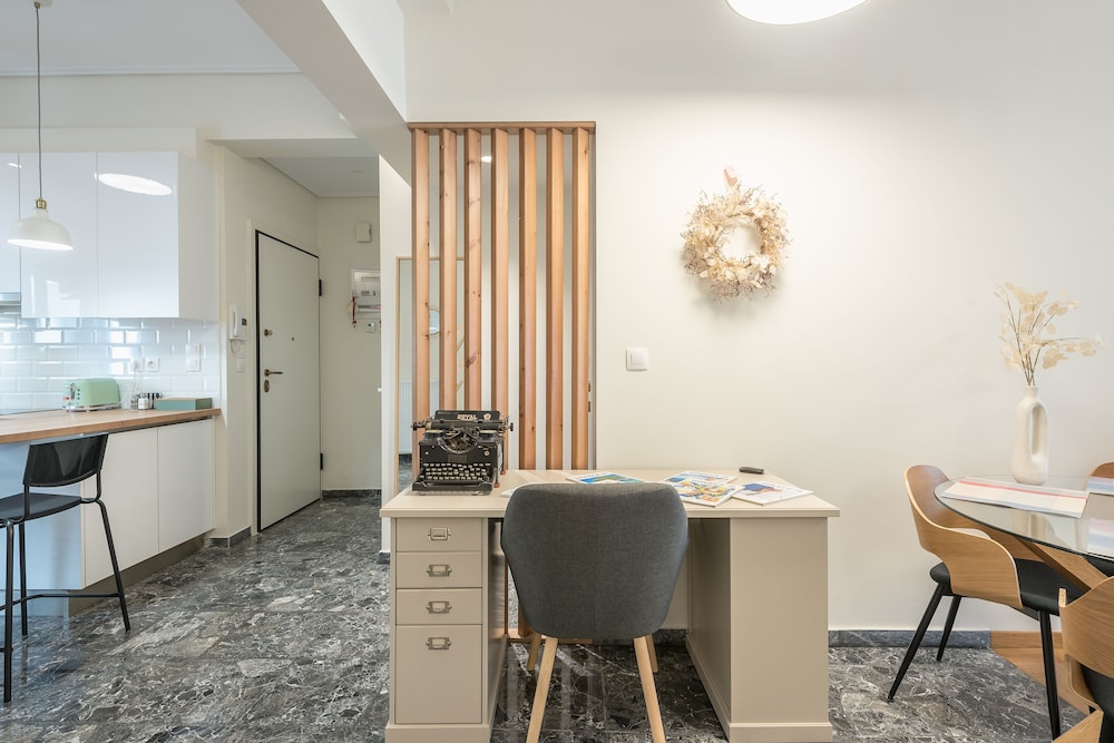 the luxury suite by cloudkeys