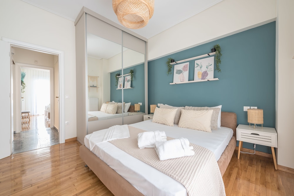 the luxury suite by cloudkeys