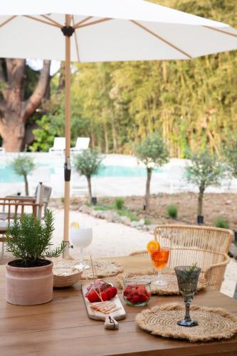 la batisse en blanc