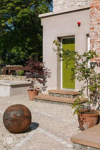 stay lagom coastal house