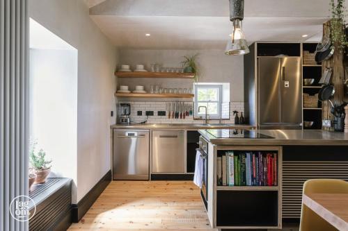 stay lagom coastal house