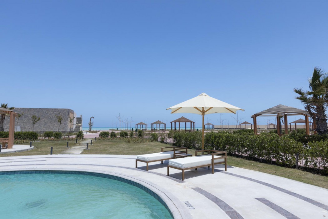 tolip resort sunrays