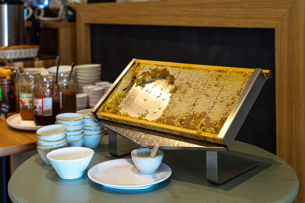 hotel restaurant la corniche