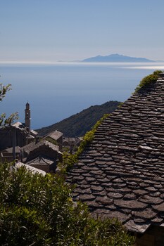 hotel restaurant la corniche