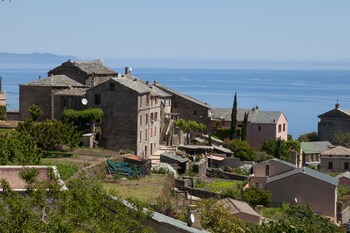 hotel restaurant la corniche