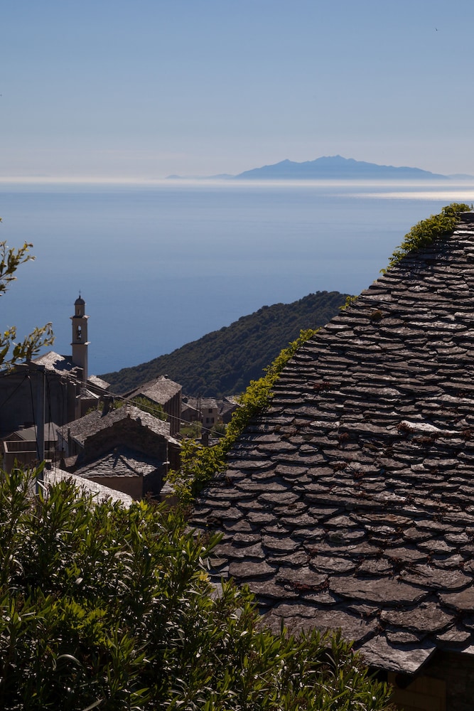 hotel restaurant la corniche
