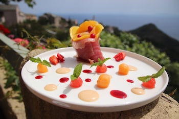 hotel restaurant la corniche