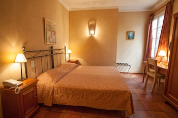 Hotel Restaurant La Corniche,Corsica>>Bastia,3 star