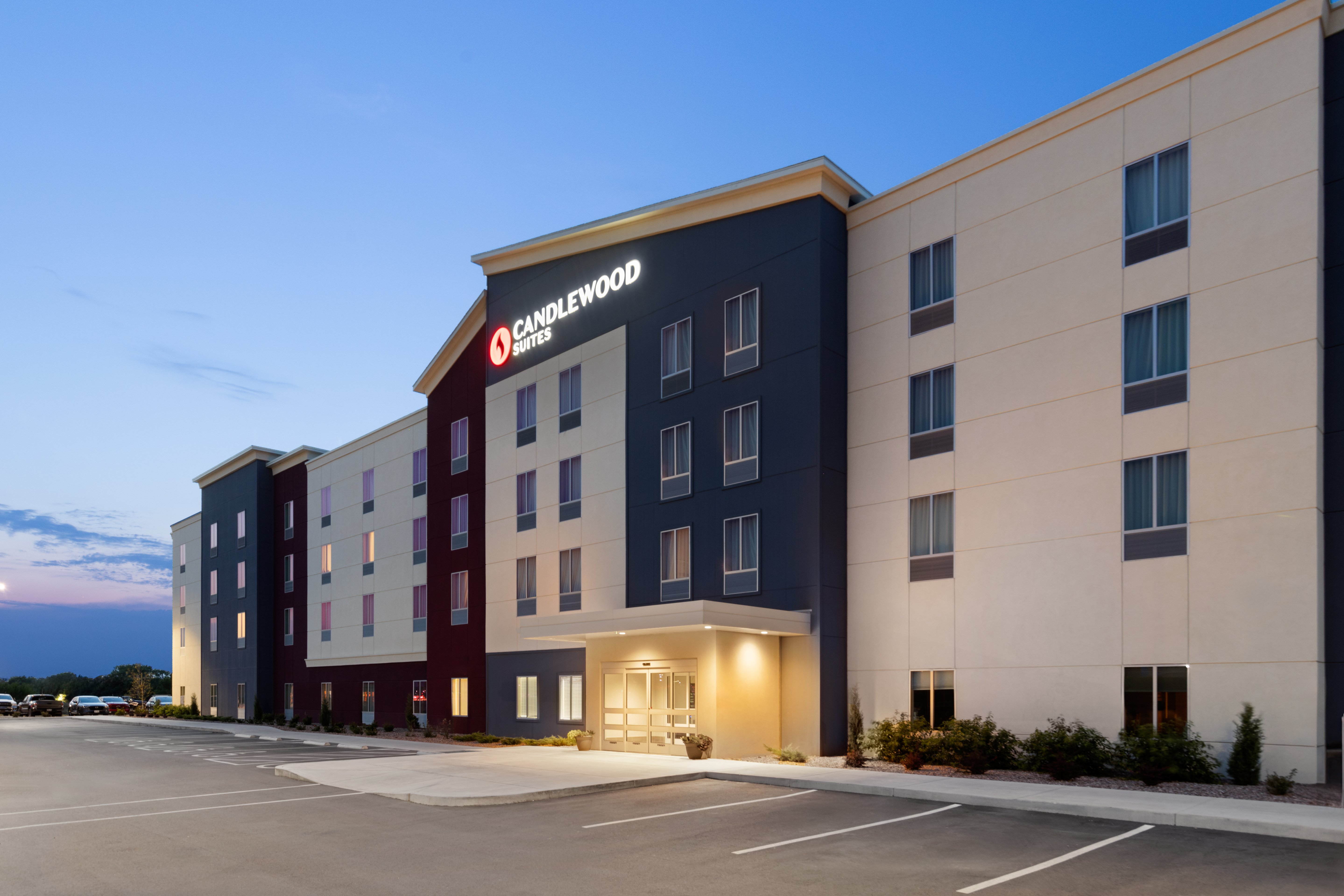 candlewood suites mcpherson an ihg hotel