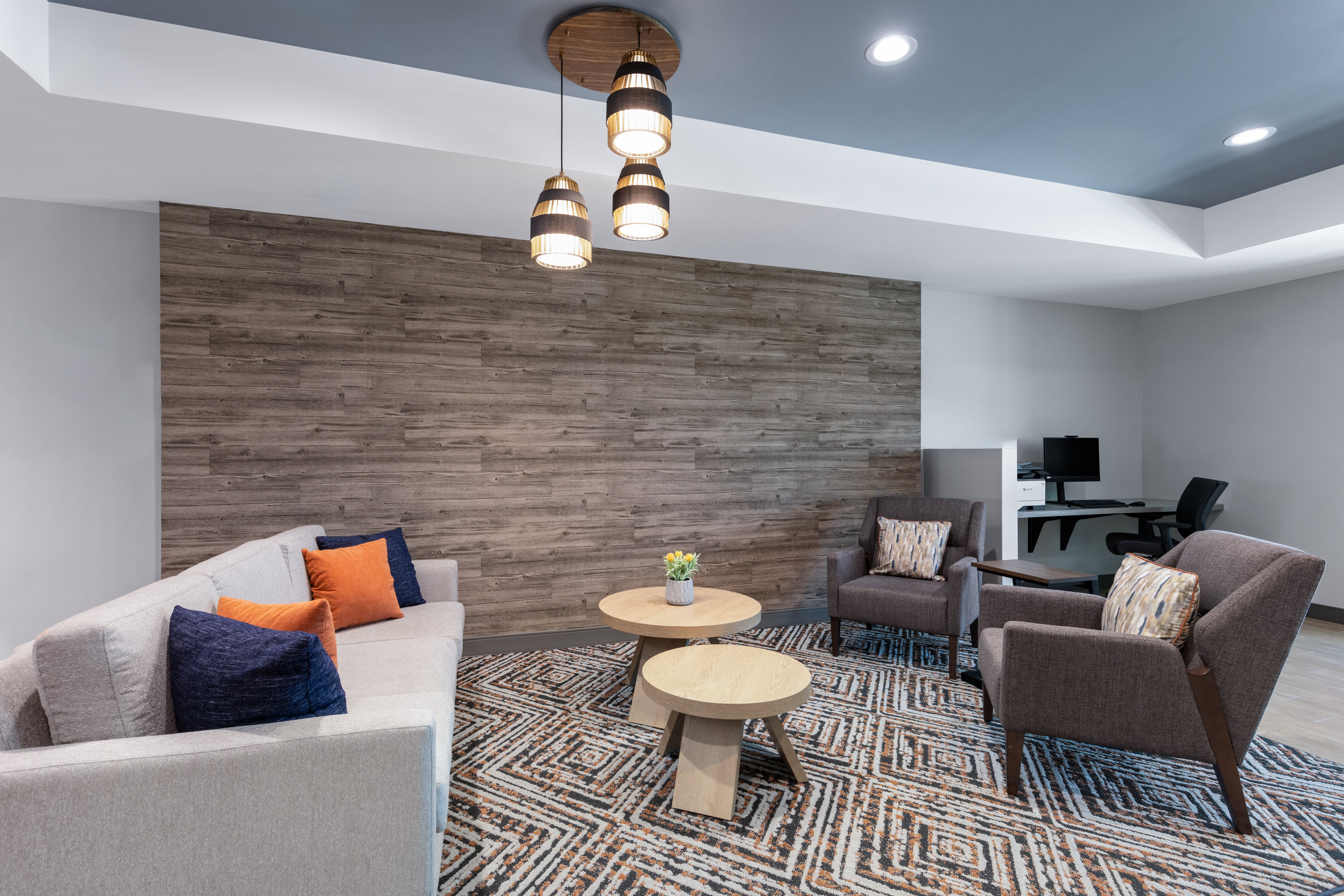 candlewood suites mcpherson an ihg hotel