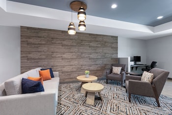 candlewood suites mcpherson an ihg hotel