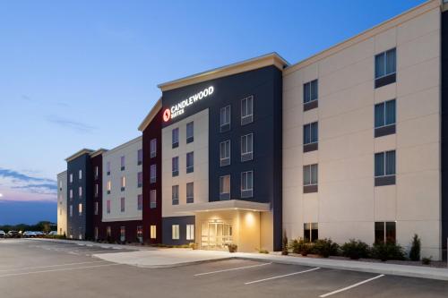 candlewood suites mcpherson an ihg hotel