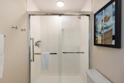 candlewood suites mcpherson an ihg hotel