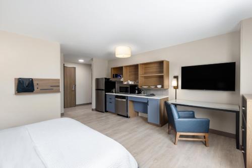 candlewood suites mcpherson an ihg hotel