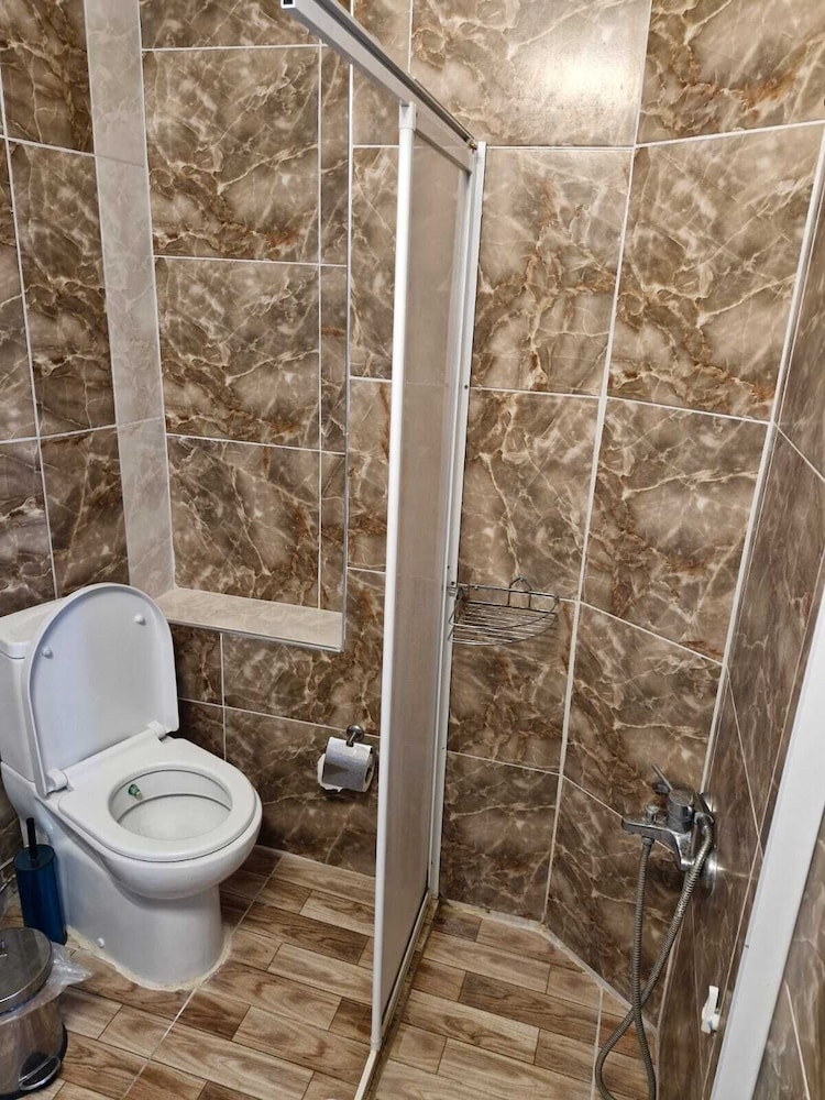assos ada otel