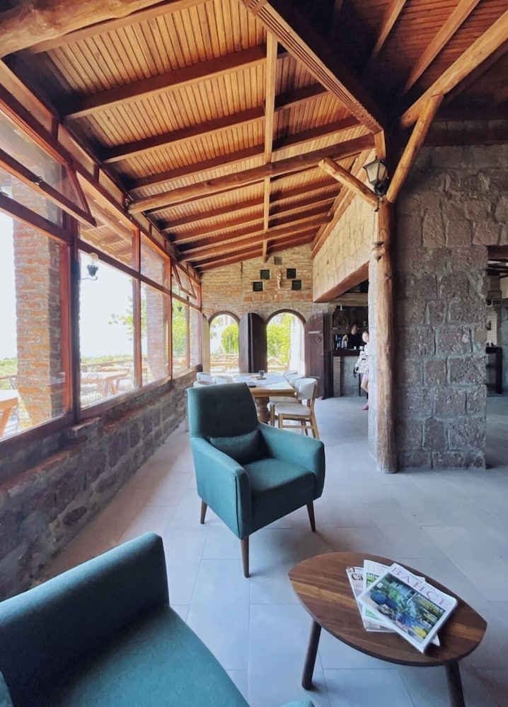 assos ada otel