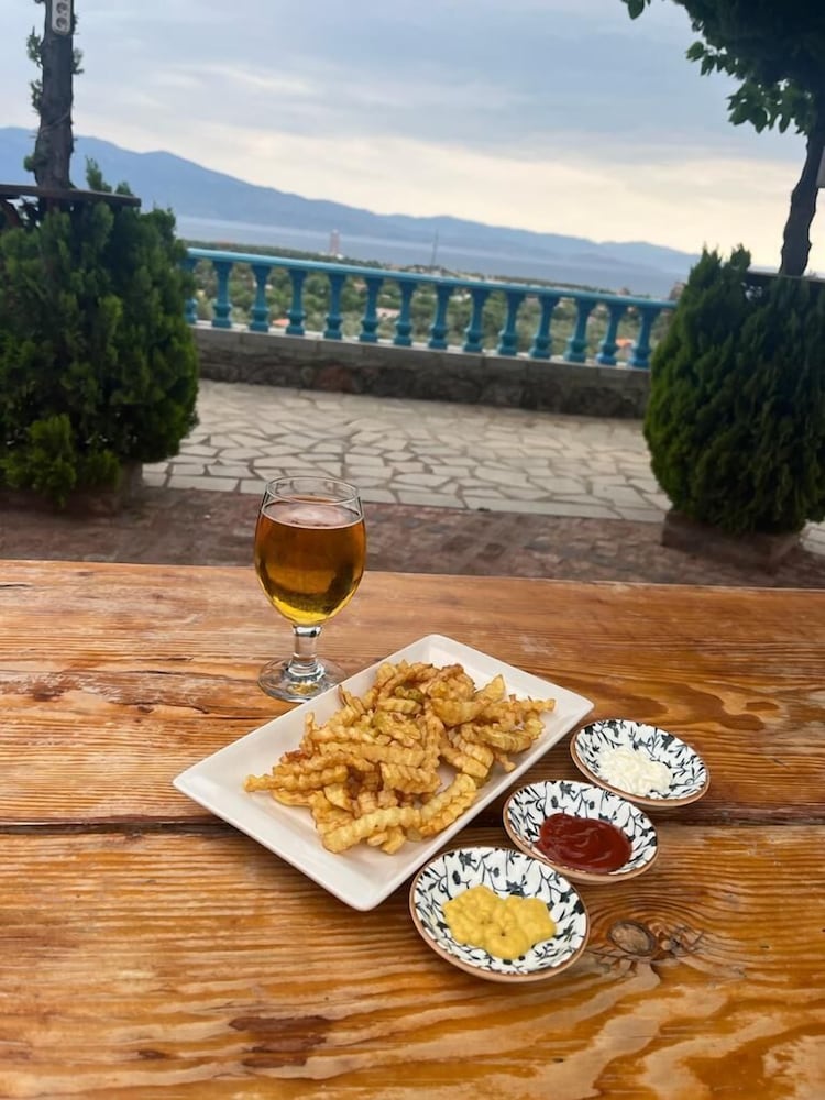 assos ada otel