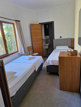 assos ada otel
