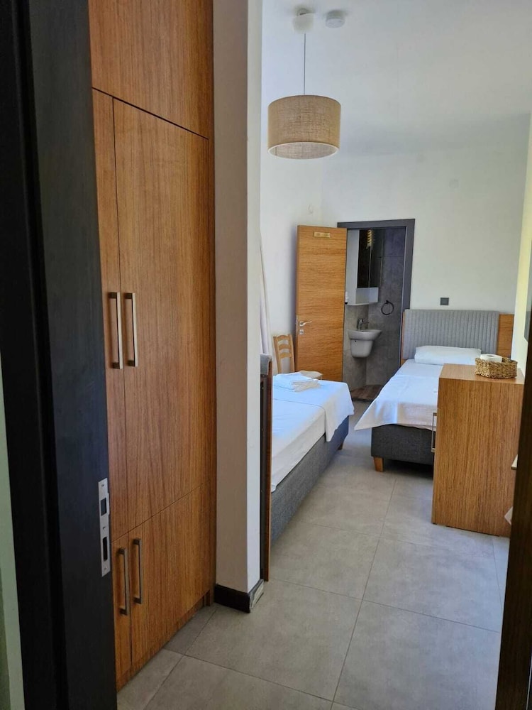 assos ada otel