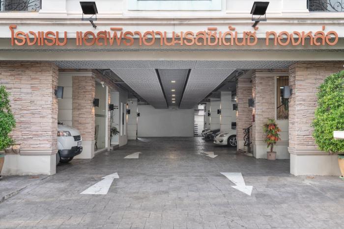 syama hana executive apartment thonglor