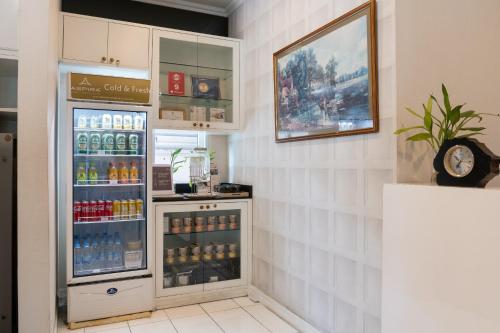 syama hana executive apartment thonglor
